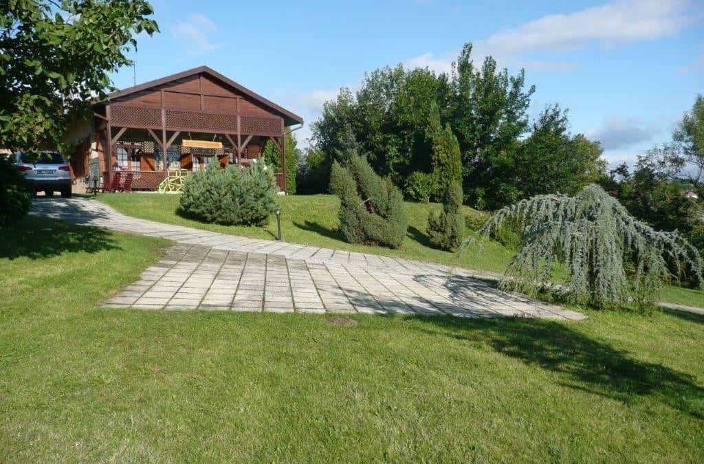 BALATONKENESÉN PANORÁMÁS HÁZ ELADÓ!